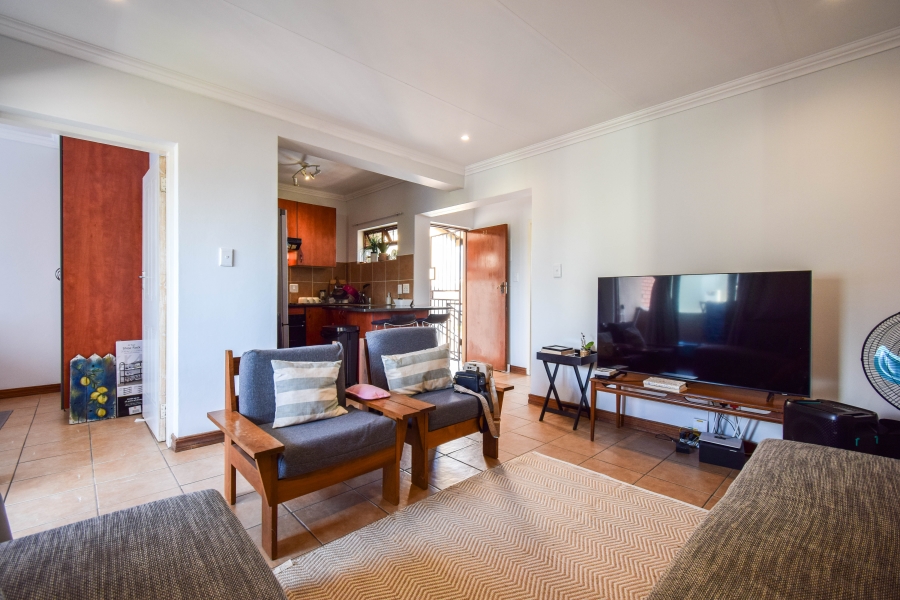 2 Bedroom Property for Sale in Montana Tuine Gauteng