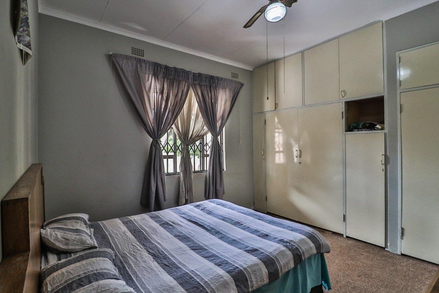 7 Bedroom Property for Sale in The Hill Gauteng