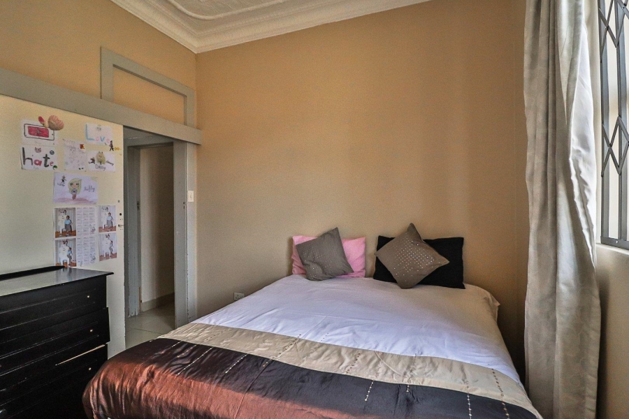 7 Bedroom Property for Sale in The Hill Gauteng