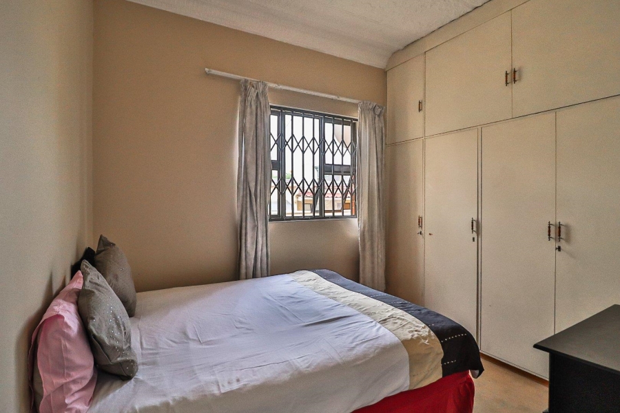 7 Bedroom Property for Sale in The Hill Gauteng