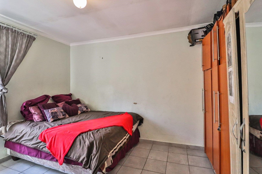 7 Bedroom Property for Sale in The Hill Gauteng