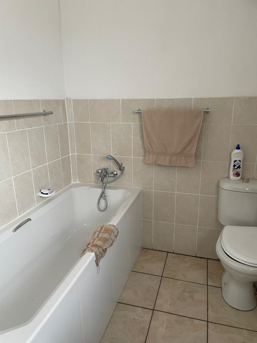 To Let 1 Bedroom Property for Rent in Waterval Gauteng