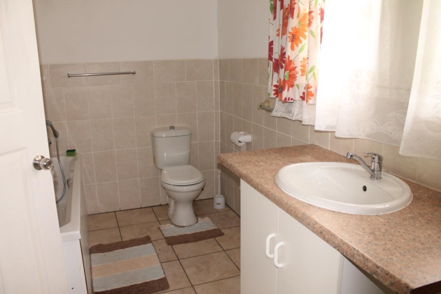 To Let 1 Bedroom Property for Rent in Waterval Gauteng
