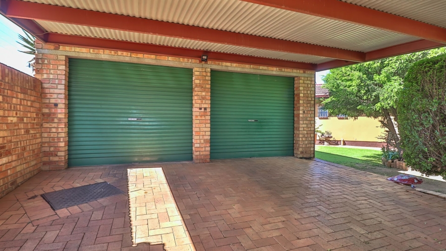 3 Bedroom Property for Sale in Minnebron Gauteng