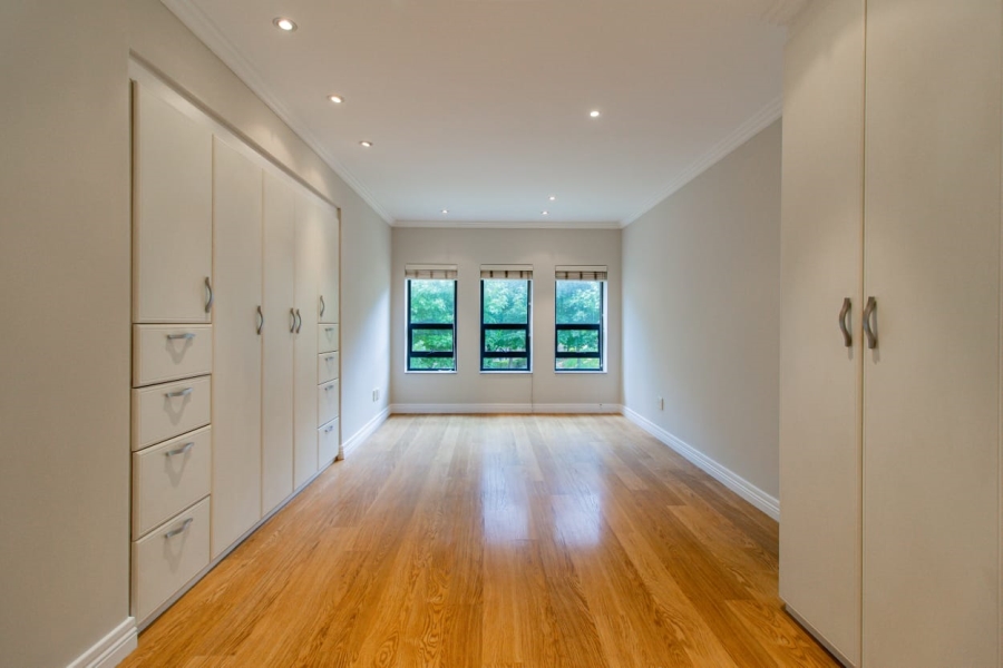 To Let 2 Bedroom Property for Rent in Bedfordview Gauteng