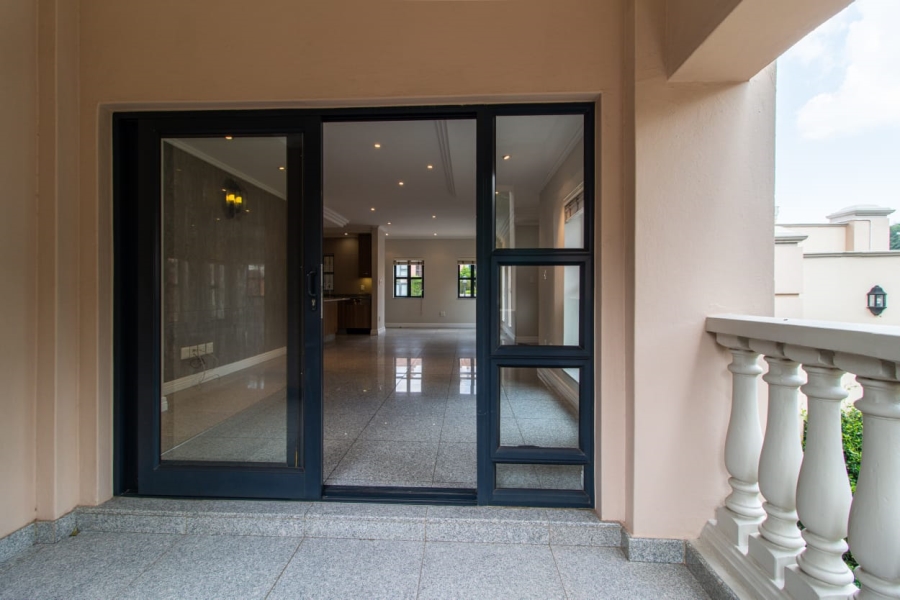 To Let 2 Bedroom Property for Rent in Bedfordview Gauteng