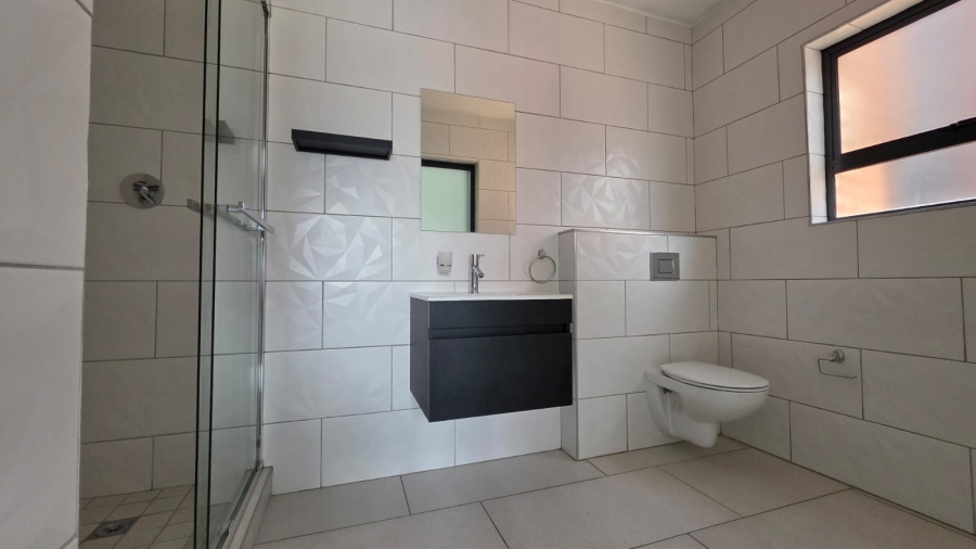 To Let 2 Bedroom Property for Rent in Bedfordview Gauteng