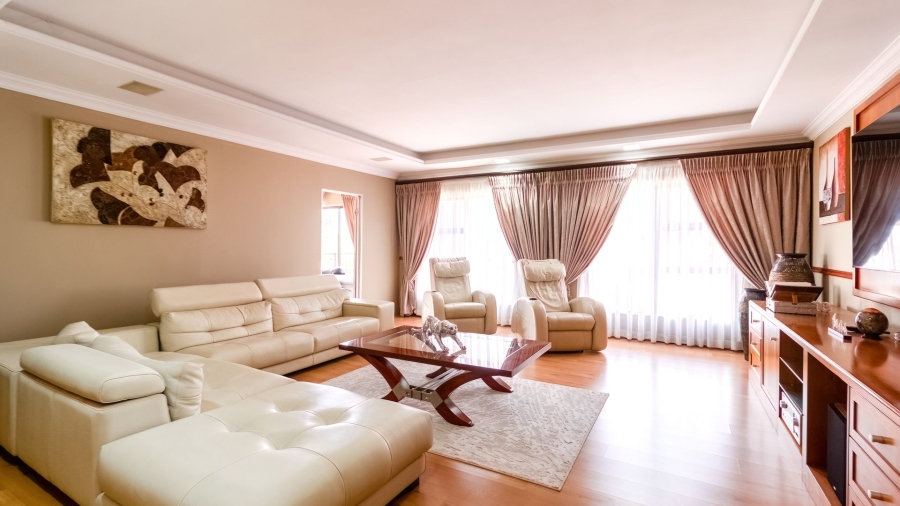 To Let 5 Bedroom Property for Rent in Meyersdal Gauteng