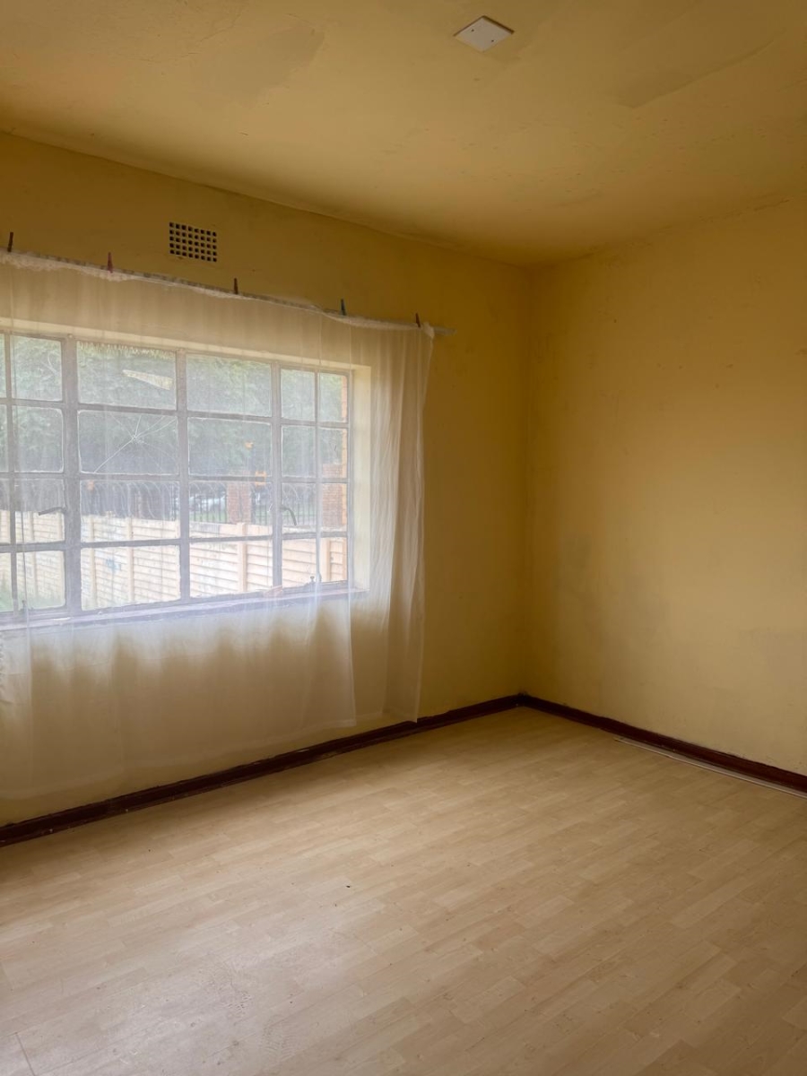 4 Bedroom Property for Sale in Lindbergh Park Gauteng