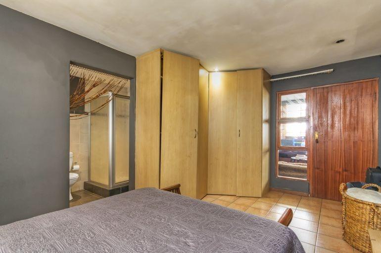 2 Bedroom Property for Sale in Marshalltown Gauteng