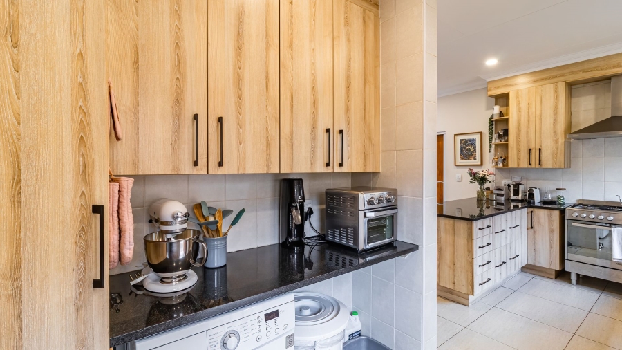 3 Bedroom Property for Sale in New Redruth Gauteng