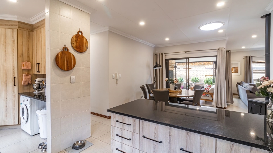 3 Bedroom Property for Sale in New Redruth Gauteng