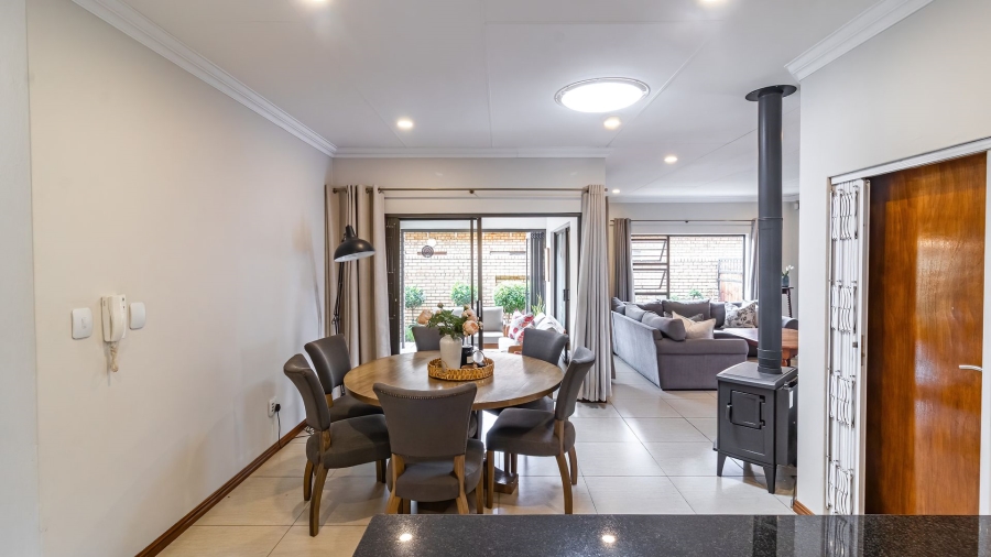 3 Bedroom Property for Sale in New Redruth Gauteng