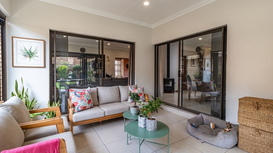 3 Bedroom Property for Sale in New Redruth Gauteng