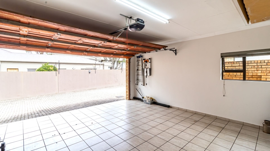 3 Bedroom Property for Sale in New Redruth Gauteng