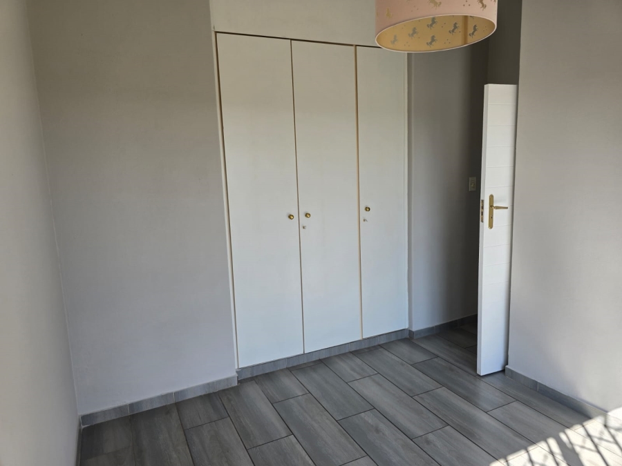 4 Bedroom Property for Sale in Bassonia Gauteng