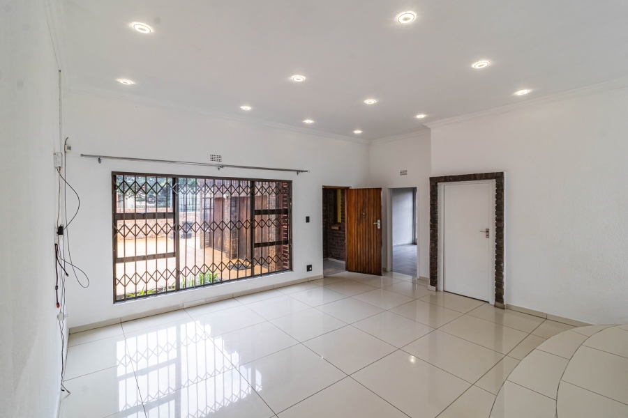 4 Bedroom Property for Sale in Bassonia Gauteng