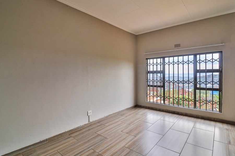 4 Bedroom Property for Sale in Bassonia Gauteng