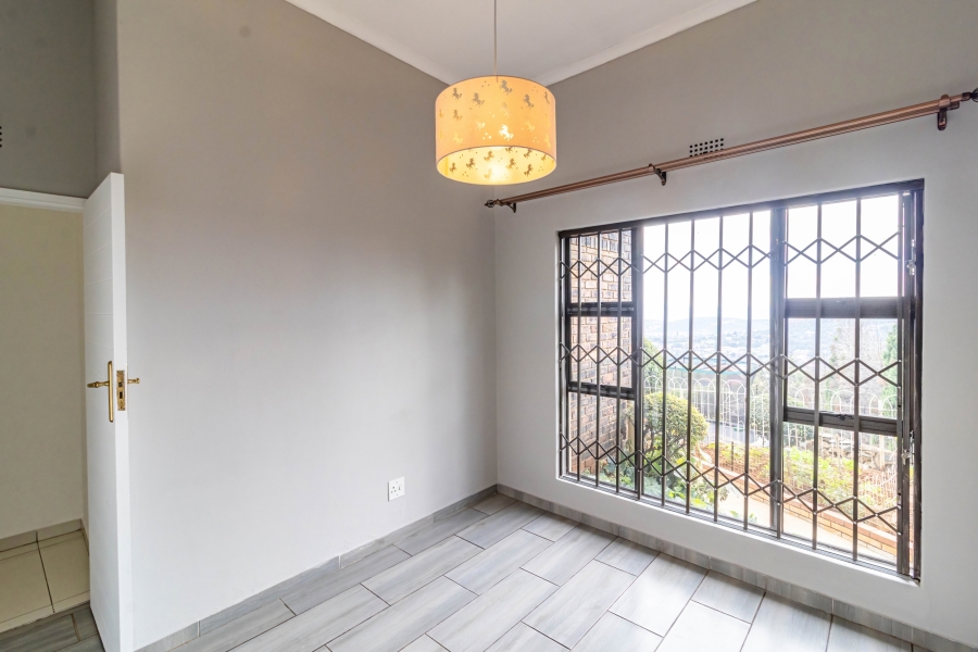 4 Bedroom Property for Sale in Bassonia Gauteng