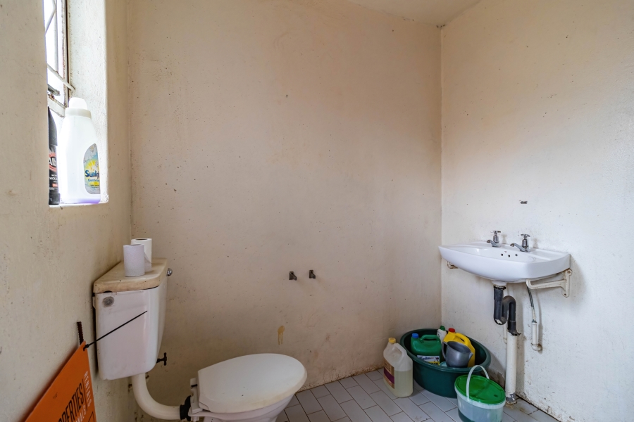 4 Bedroom Property for Sale in Bassonia Gauteng