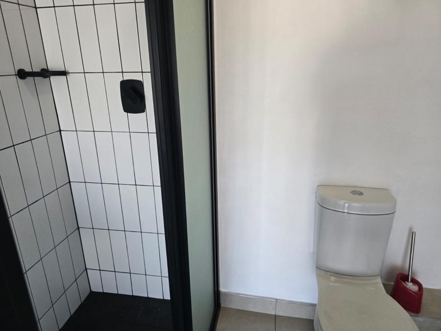 2 Bedroom Property for Sale in Mulbarton Gauteng