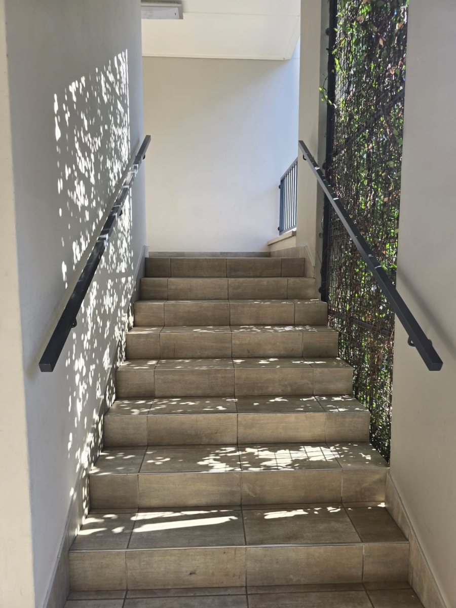 2 Bedroom Property for Sale in Mulbarton Gauteng