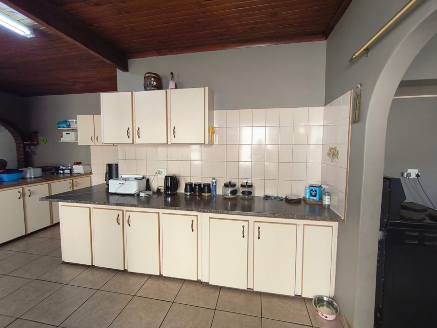 5 Bedroom Property for Sale in Randhart Gauteng