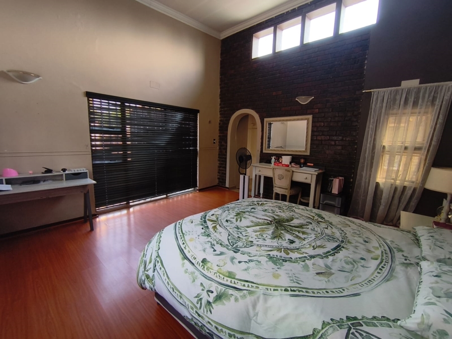 5 Bedroom Property for Sale in Randhart Gauteng
