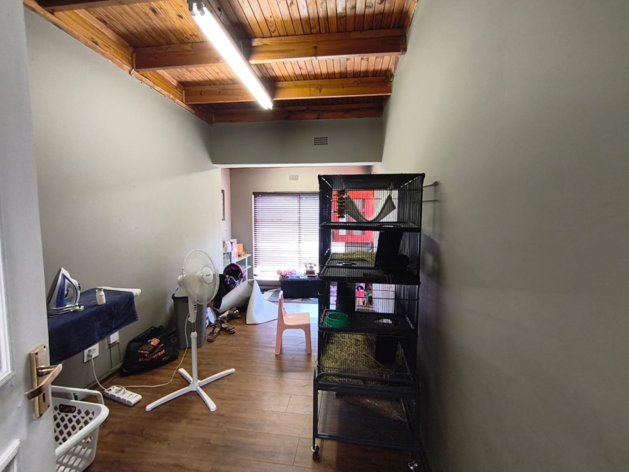 5 Bedroom Property for Sale in Randhart Gauteng