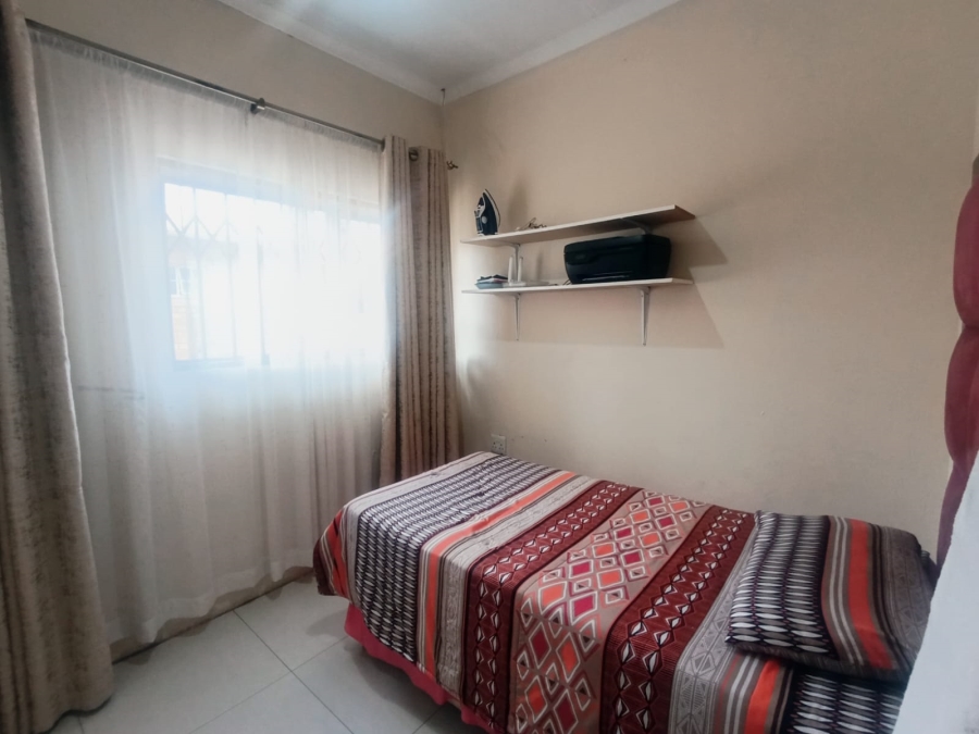 4 Bedroom Property for Sale in New Redruth Gauteng