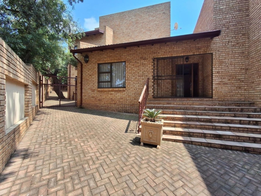 4 Bedroom Property for Sale in Meyersdal Gauteng