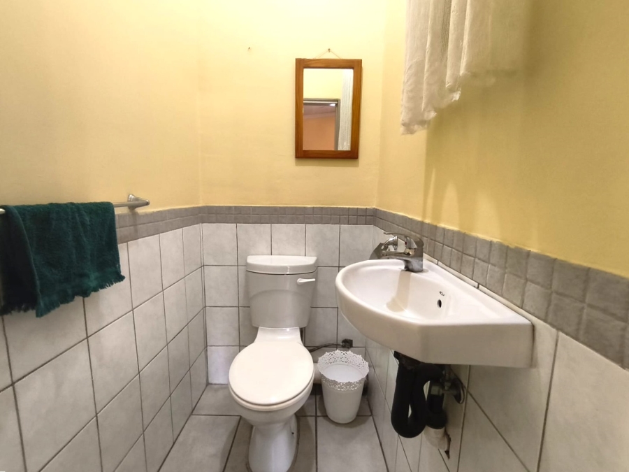 4 Bedroom Property for Sale in Florentia Gauteng