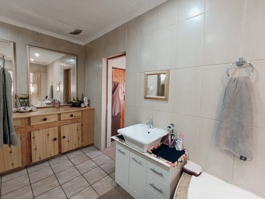 4 Bedroom Property for Sale in Alberton North Gauteng