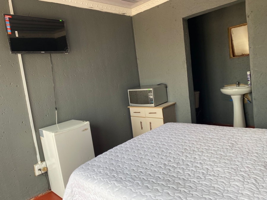 15 Bedroom Property for Sale in Hammanskraal Gauteng