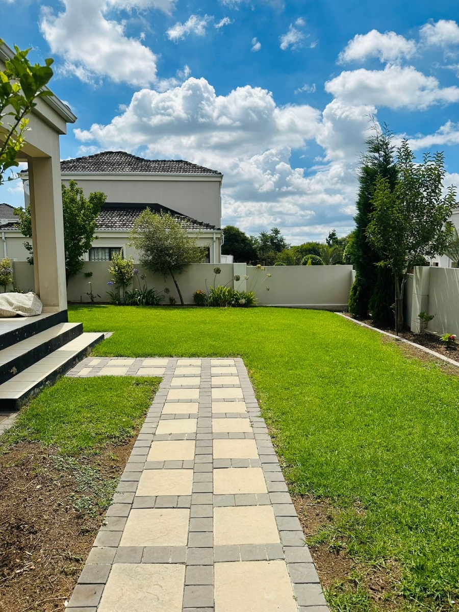 3 Bedroom Property for Sale in Austinview Gauteng