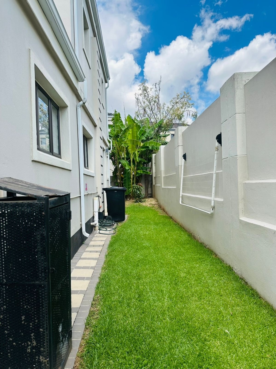 3 Bedroom Property for Sale in Austinview Gauteng