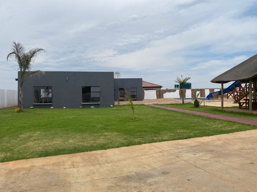 15 Bedroom Property for Sale in Hammanskraal Gauteng
