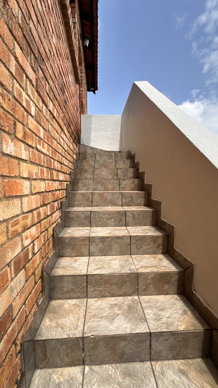 3 Bedroom Property for Sale in Kyalami Gauteng