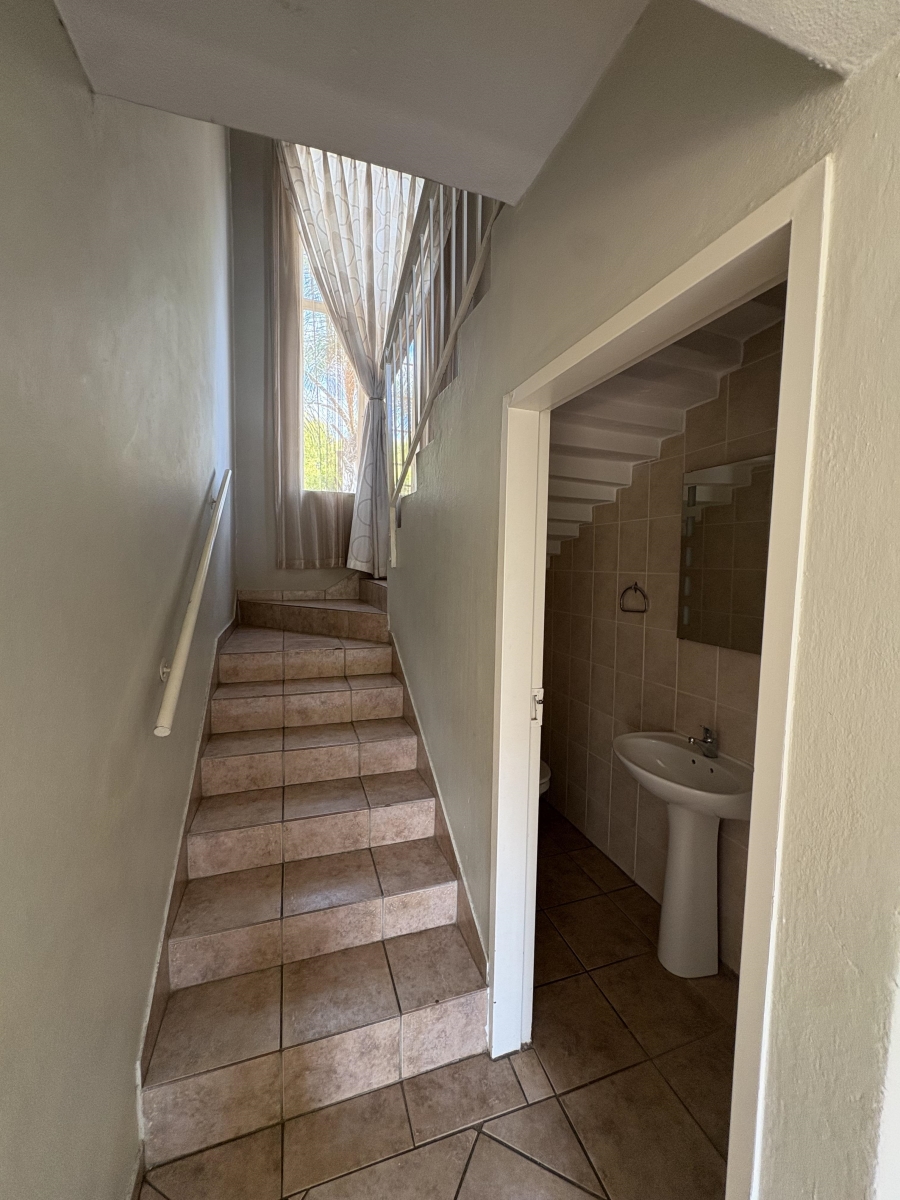 3 Bedroom Property for Sale in Kyalami Hills Gauteng