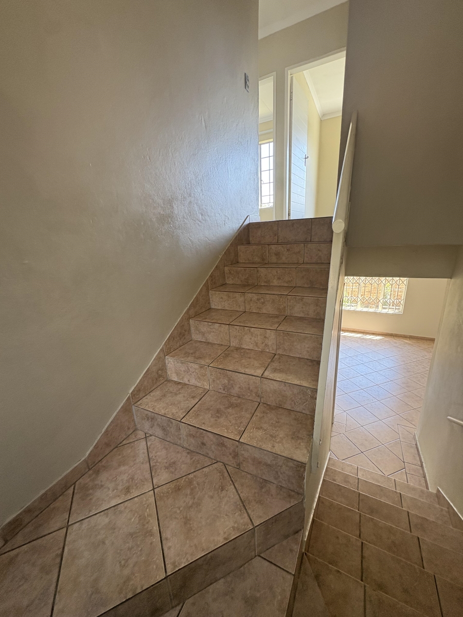 3 Bedroom Property for Sale in Kyalami Hills Gauteng