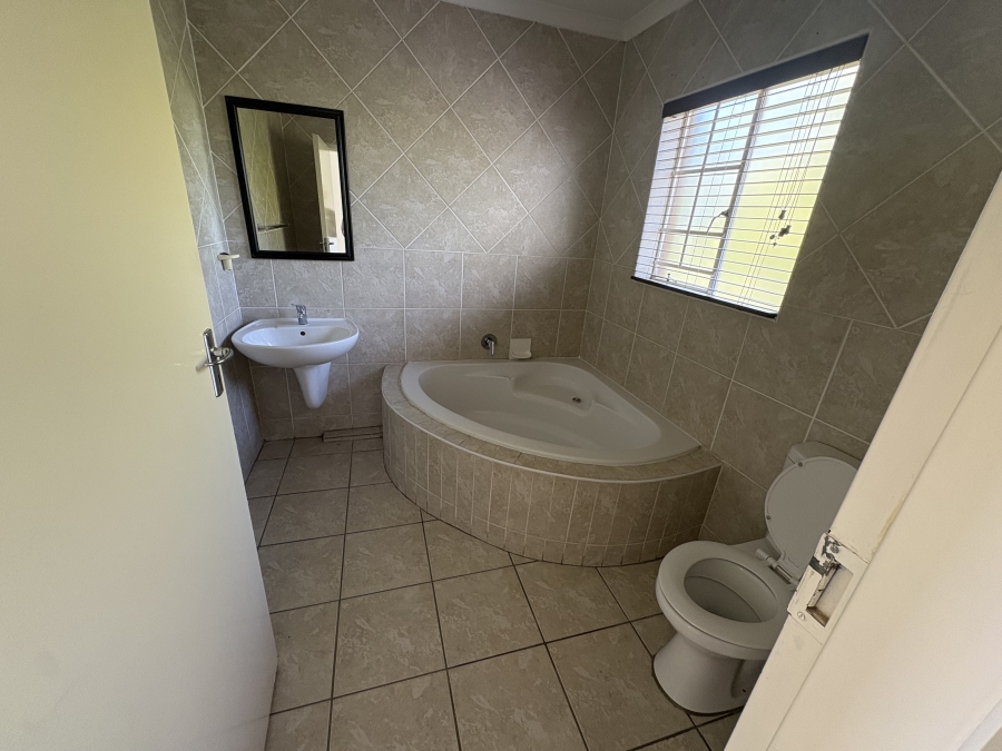 3 Bedroom Property for Sale in Kyalami Hills Gauteng