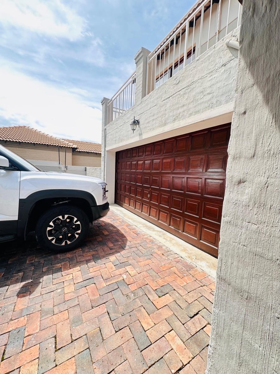 3 Bedroom Property for Sale in Kyalami Gauteng