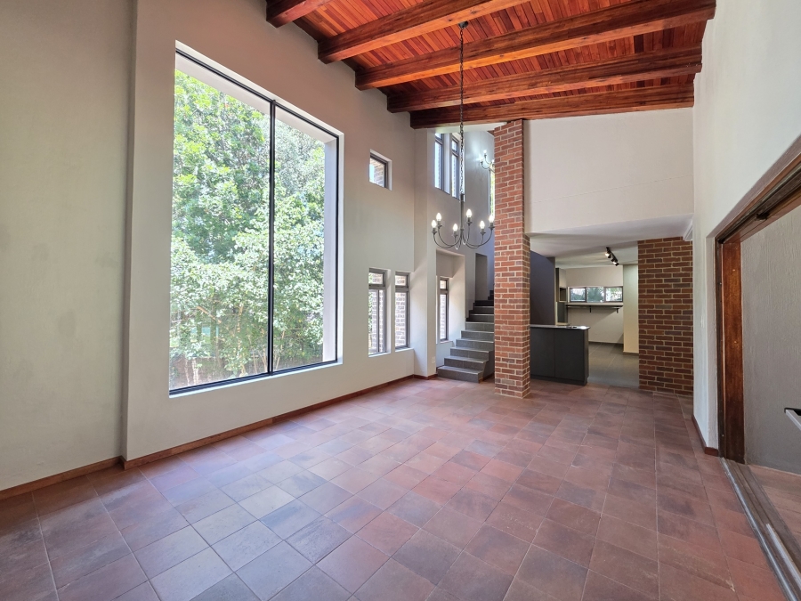 4 Bedroom Property for Sale in Waterkloof Park Gauteng