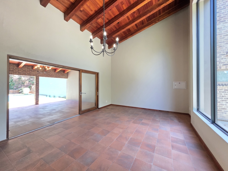 4 Bedroom Property for Sale in Waterkloof Park Gauteng