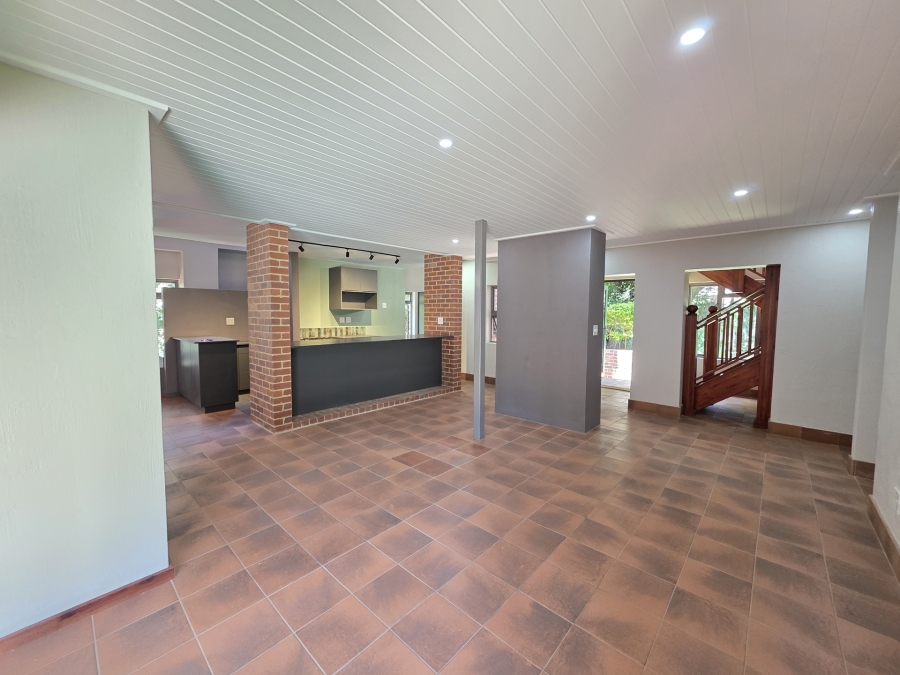 4 Bedroom Property for Sale in Waterkloof Park Gauteng