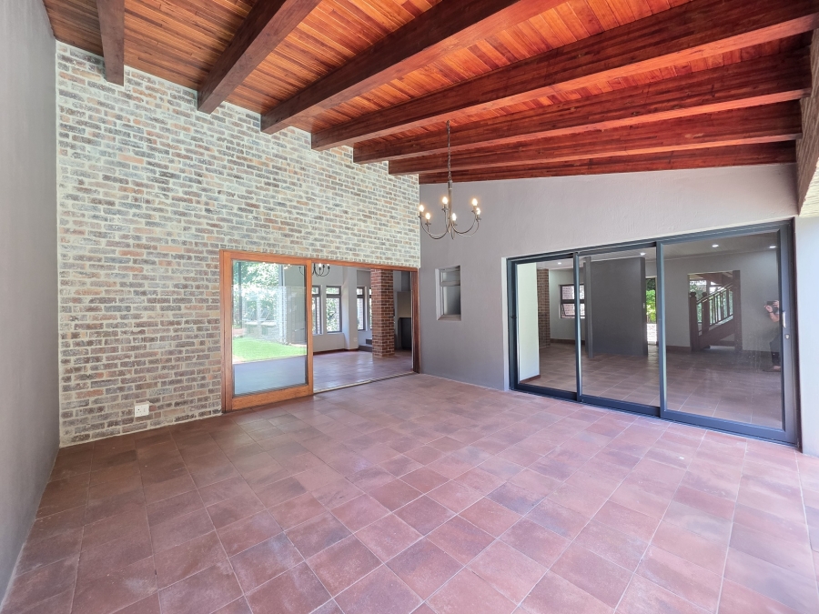 4 Bedroom Property for Sale in Waterkloof Park Gauteng