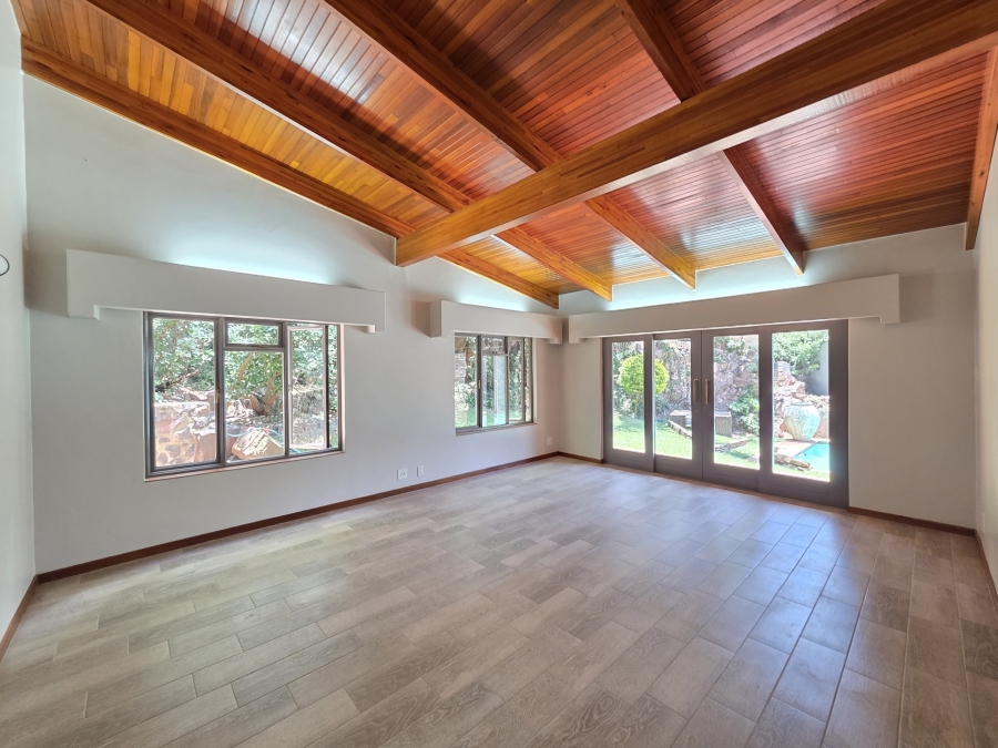 4 Bedroom Property for Sale in Waterkloof Park Gauteng