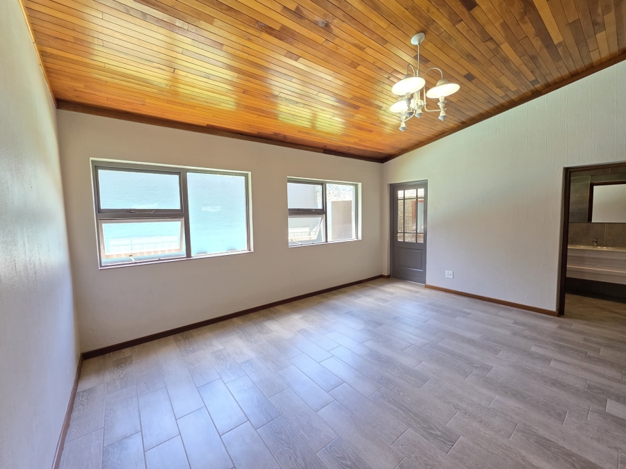 4 Bedroom Property for Sale in Waterkloof Park Gauteng