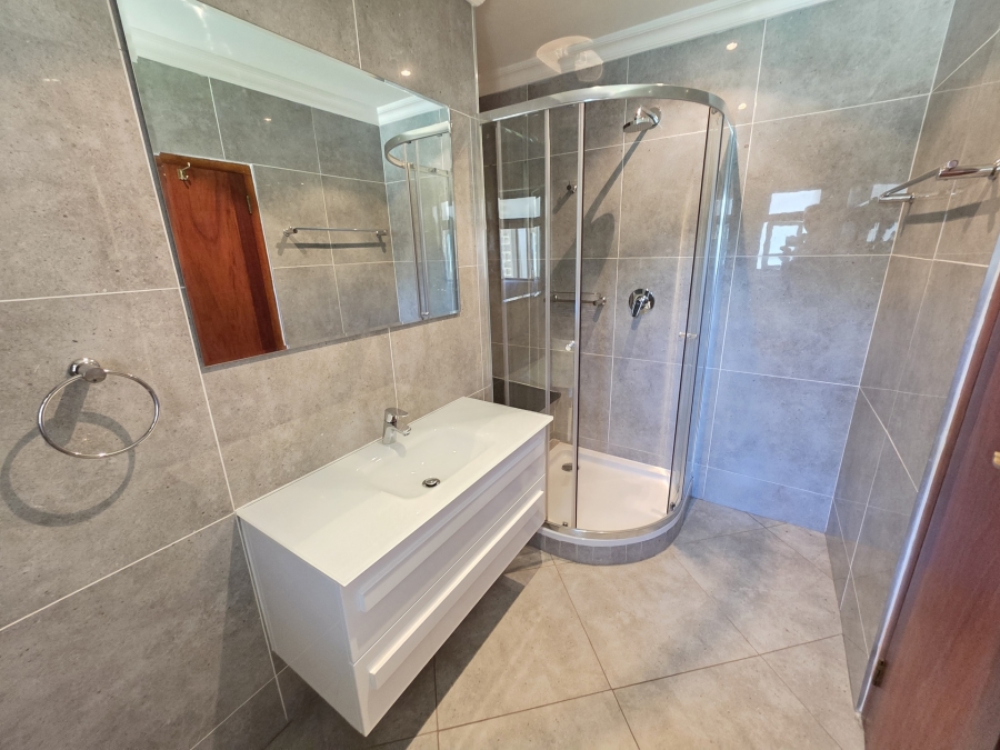 4 Bedroom Property for Sale in Waterkloof Park Gauteng