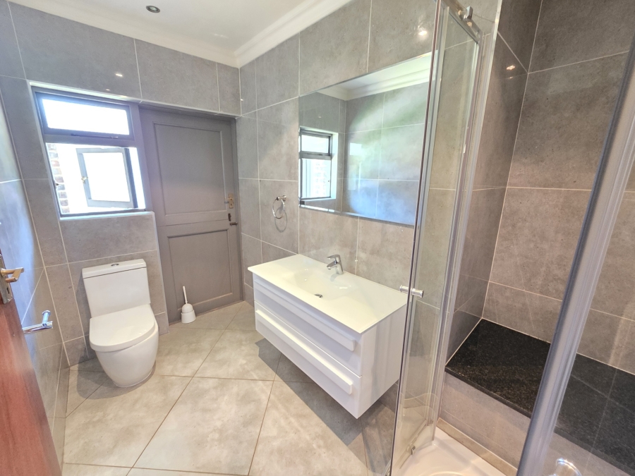 4 Bedroom Property for Sale in Waterkloof Park Gauteng